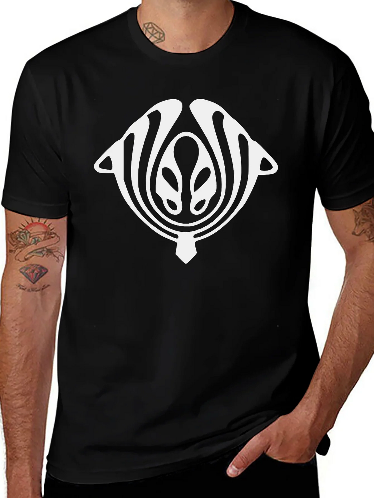 Abstract Design Black Cotton Graphic Tee product image 1